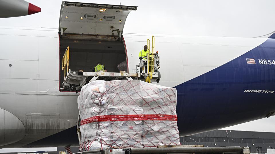 Atlas Air has provided free aircraft and Boeing provided free fuel for the aid to be delivered to quake victims in Türkiye.