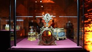 The exhibition "Gılaf-ı Reyya: Scent Bottles from the Ottoman Empire to the Present" welcomes art lovers at the Islamic Arts Museum, Istanbul, Türkiye, May 2, 2024. (AA Photo)