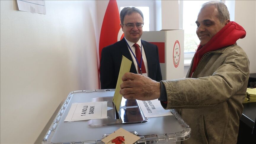 Turkish expats in Estonia, Lithuania, Belarus, casting votes in Türkiye's elections